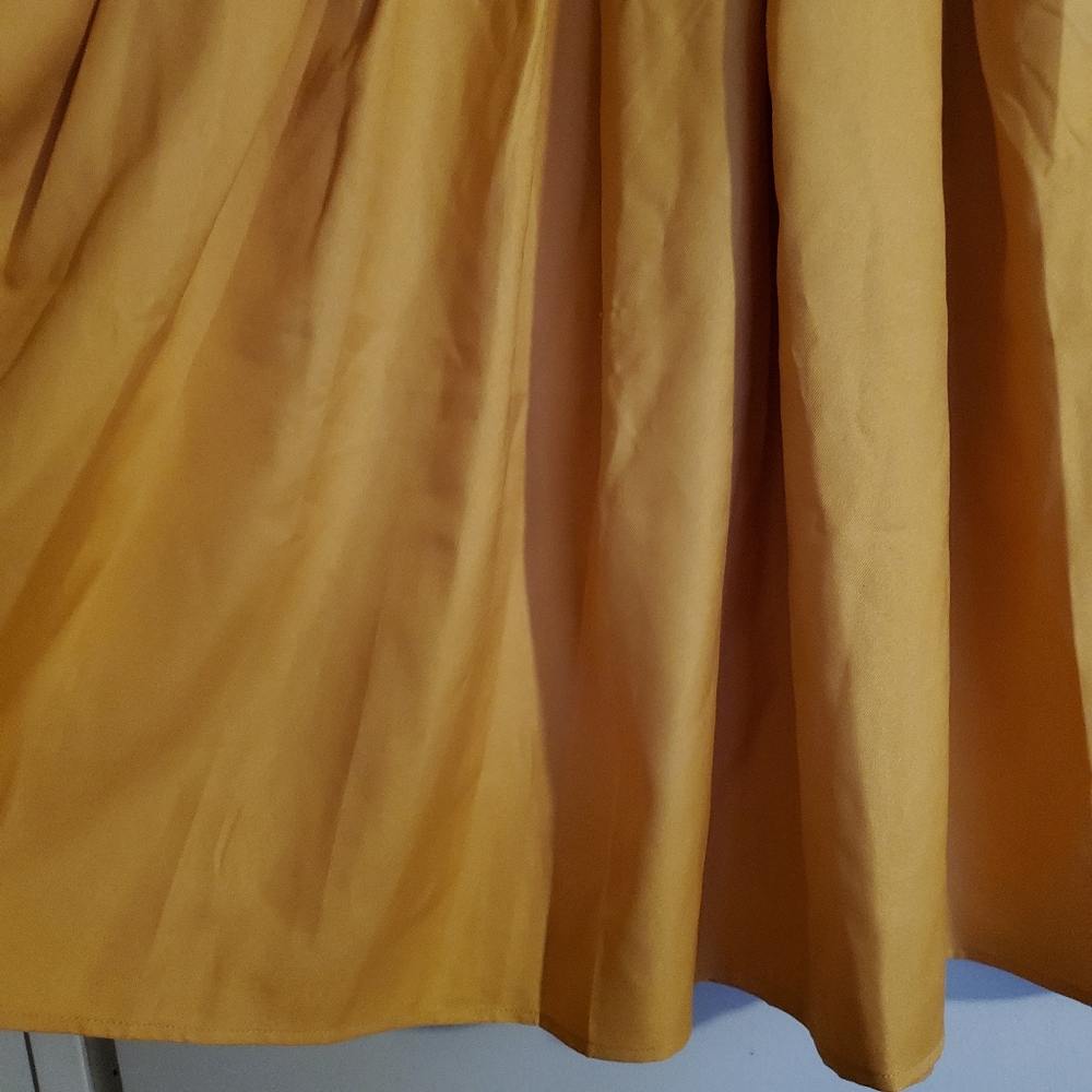 Skirt - Picture 3 of 5